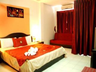 Casa Bonita Guest House Patong Екстериор снимка